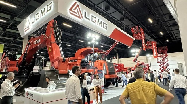 明星产品引领行业革新风潮！中国·350vip8888重机闪耀巴西展！